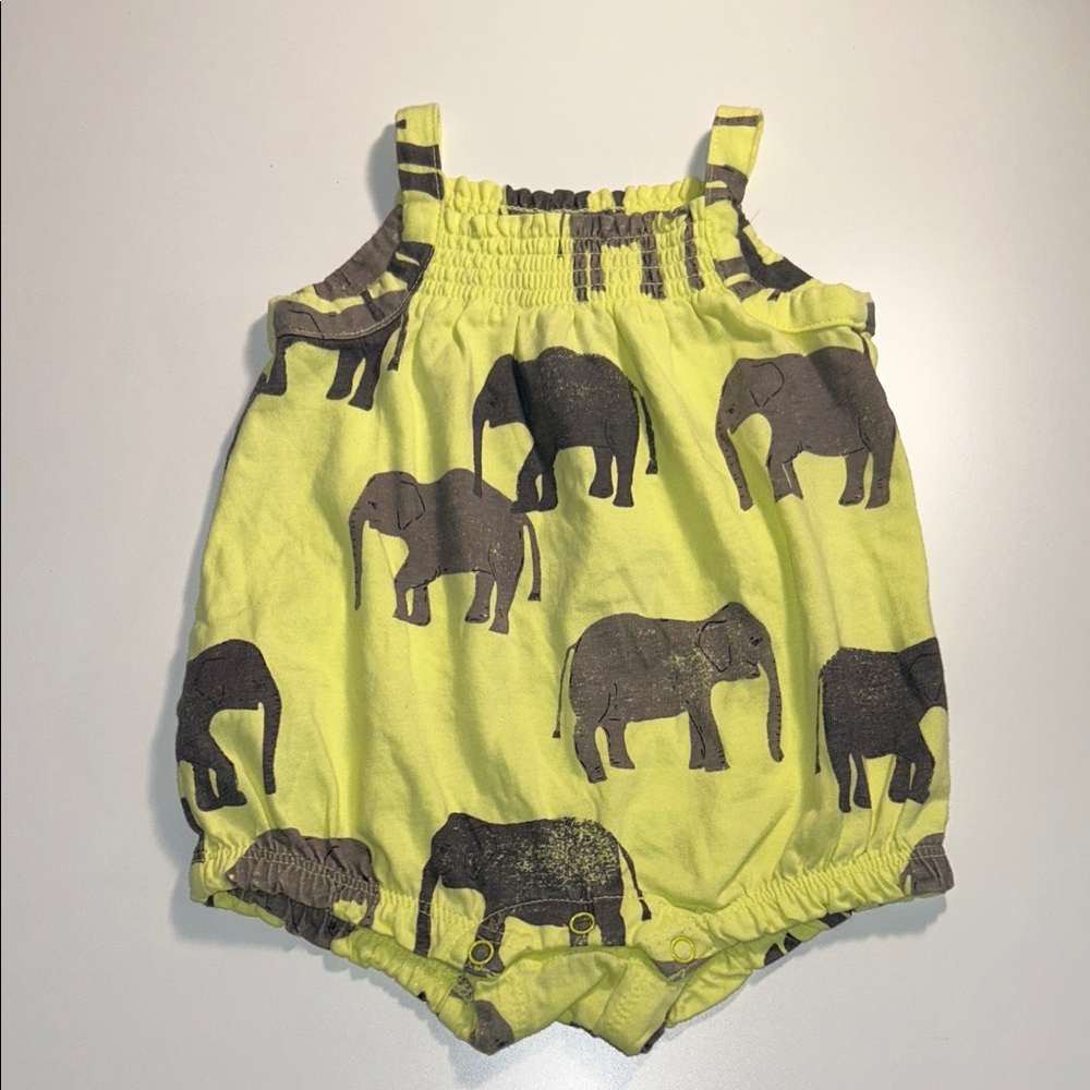 Tea Collection Baby Yellow Elephant Print Romper Size 0-3 Months